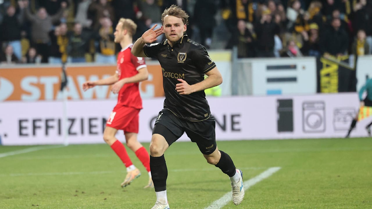 Der Torjäger Mika Schroers: Begehrte Stürmer-Aktie der 3. Liga im Fokus