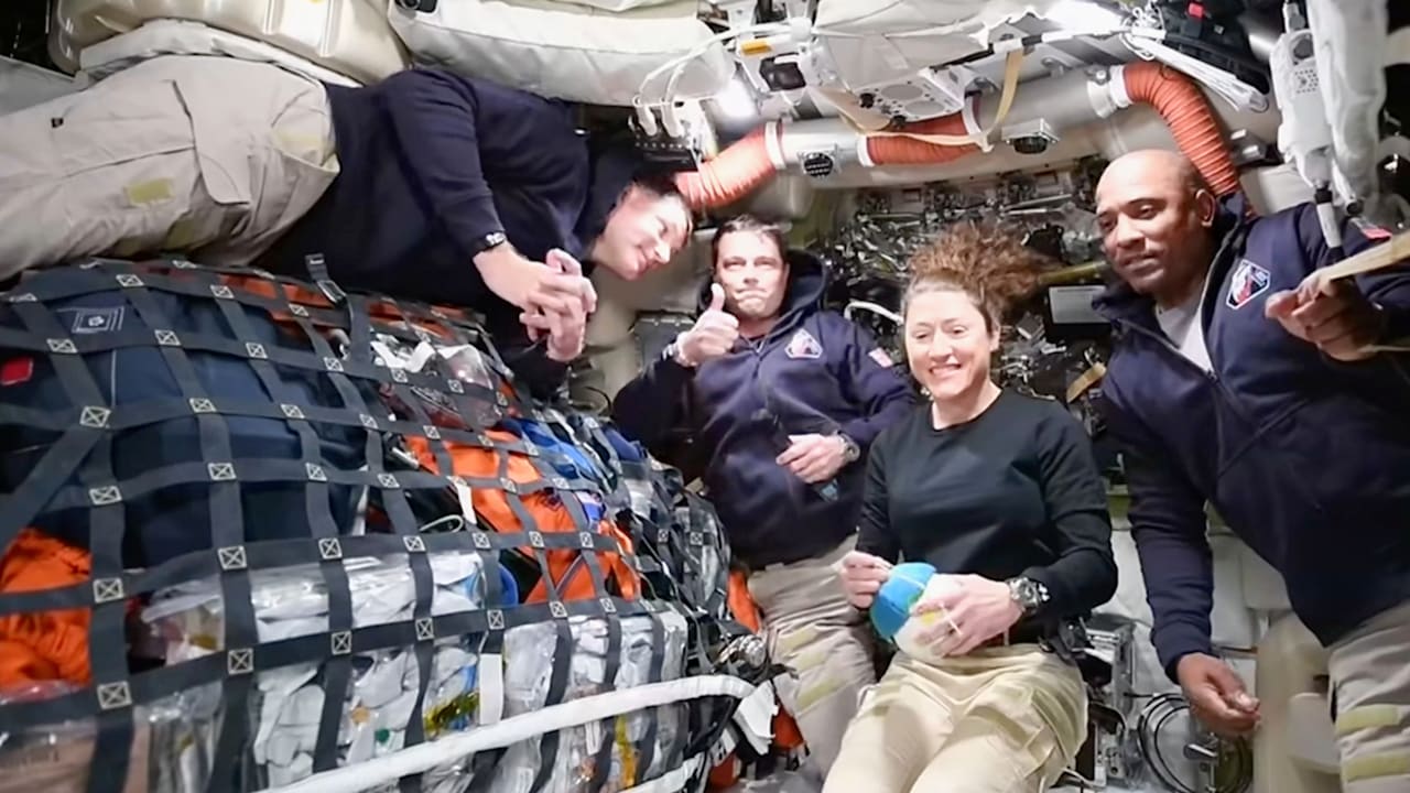 Astronauten der Artemis 2 Mission brechen auf zum Mond