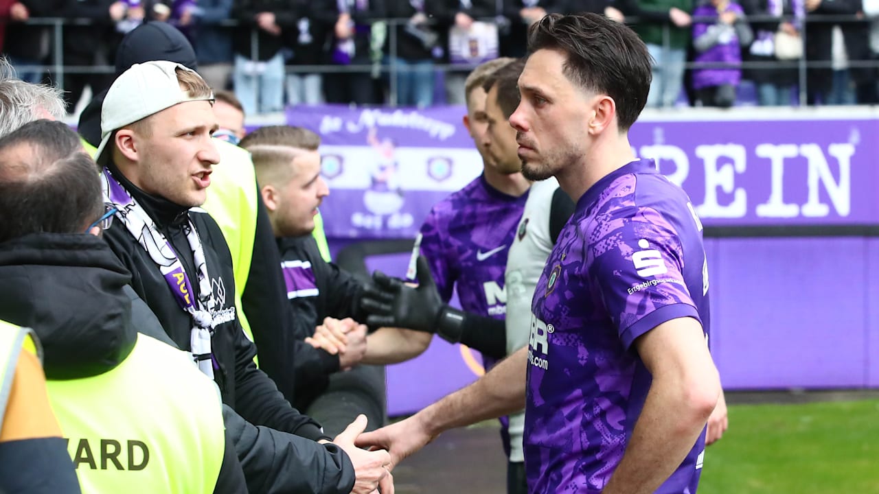 *FC Erzgebirge Aue in der Krise: Der Abstieg scheint unausweichlich*