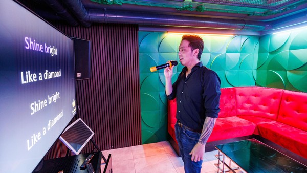 Karaoke-Night in Wanne: Olympia trifft Gesang