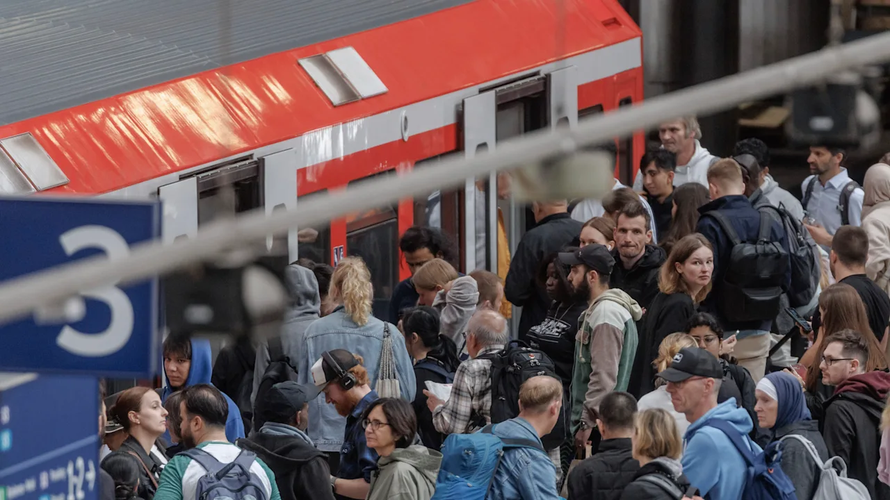 Lebensrettende Reaktion: Reisende verhindern Schlimmeres im Hamburger Hauptbahnhof