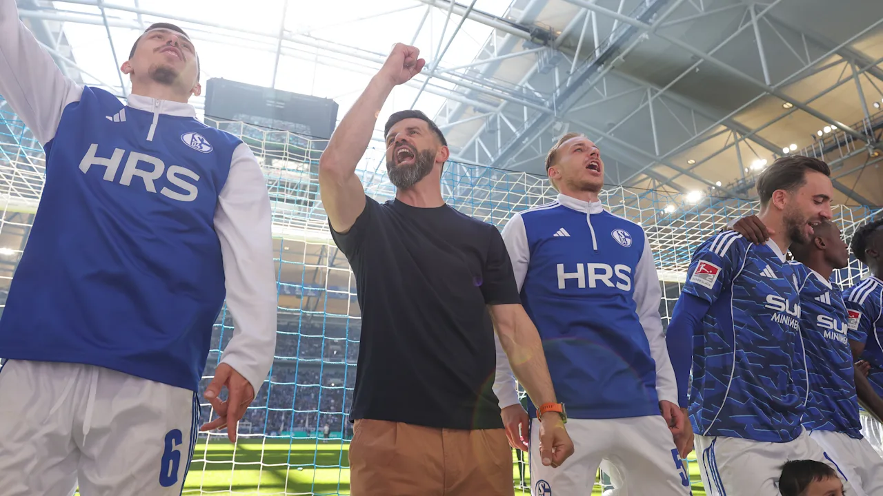 Schalkes Zukunft: Droht der Verlust des Schlüsselspielers im Aufstiegsfall?