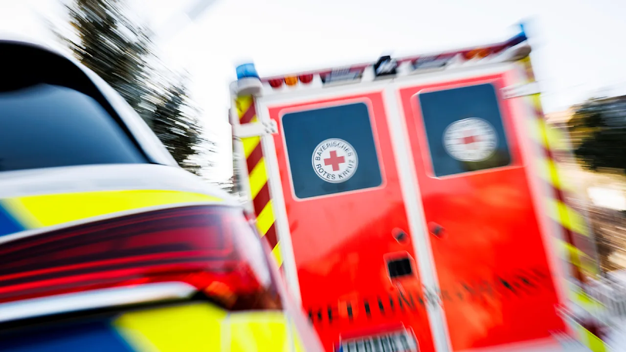 Tragischer Überholunfall in Brandenburg fordert das Leben eines Jugendlichen