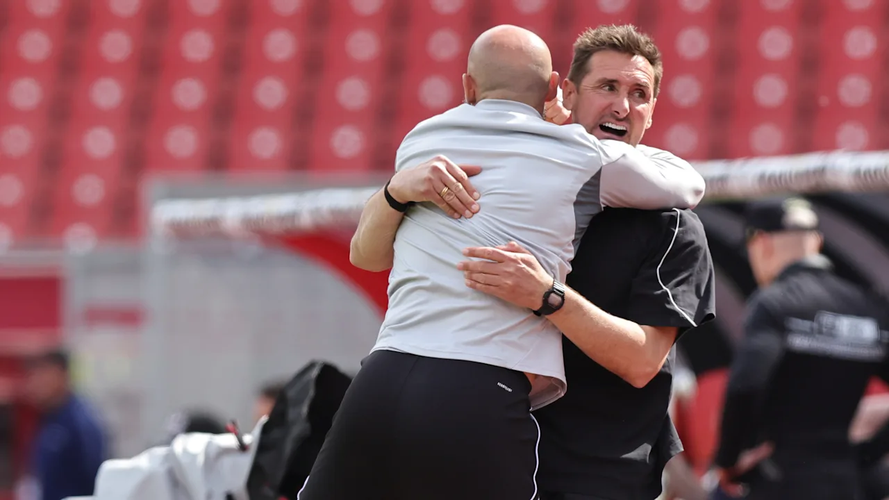 Klares Ziel: Klose und Nürnberg feiern den Klassenerhalt