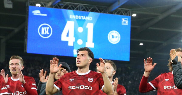 Arminia Bielefeld: Trotzige Zuversicht nach bitterer Niederlage