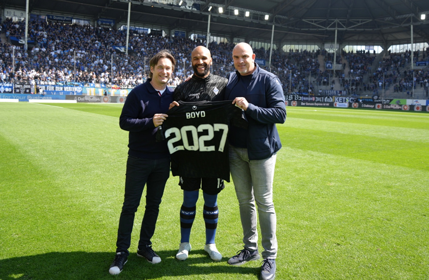 Terrence Boyd bleibt dem SV Waldhof treu – Ein weiteres Jahr auf dem Platz