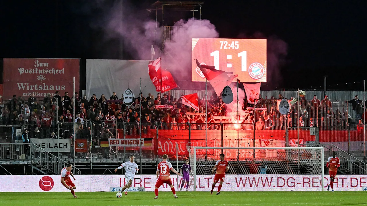 Kompass-Aktion sorgt für Aufsehen beim Flutlichtspiel in Würzburg