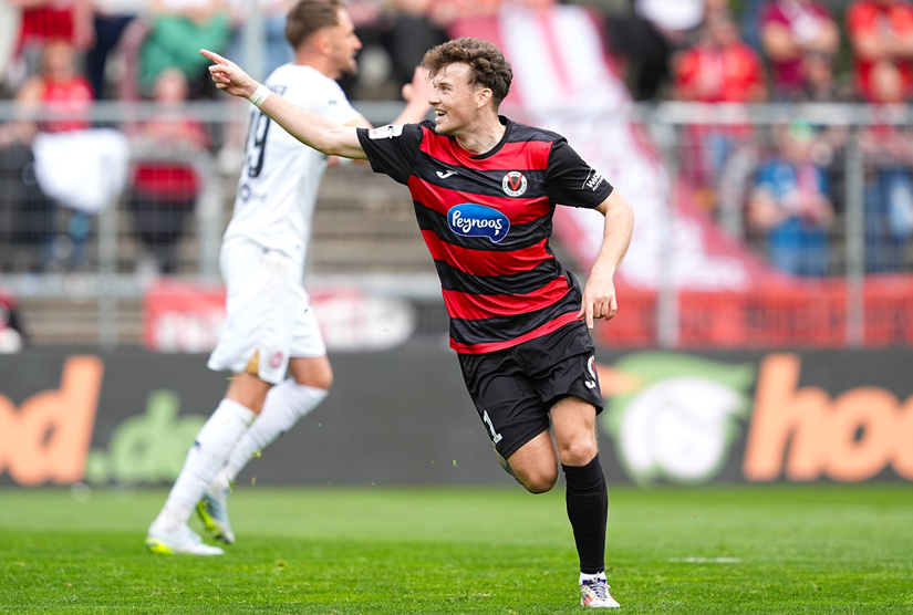 Spannung pur: Wer wird der "Spieler des 33. Spieltages"?