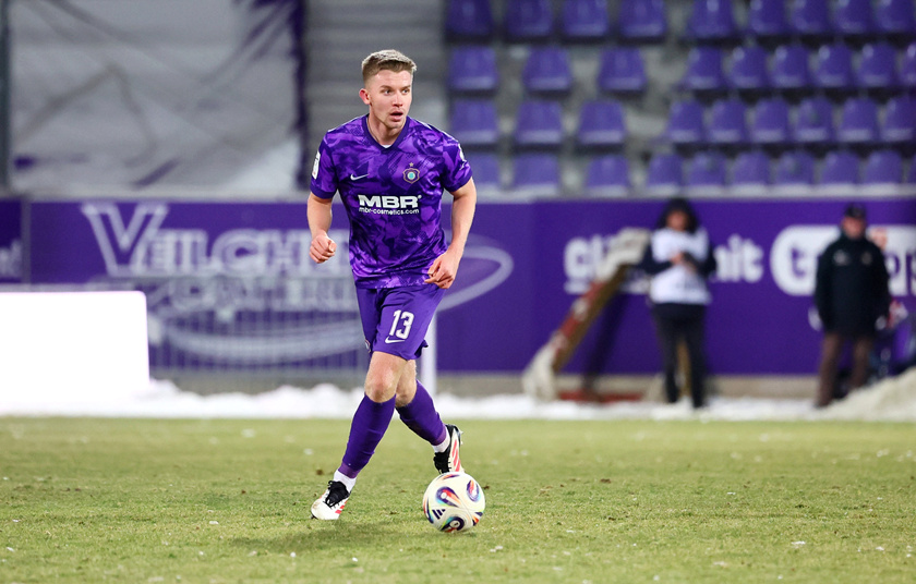*Verbleib trotz Abstieg? Majetschak und Weinhauer sprechen über ihre Zukunft beim FC Erzgebirge Aue*