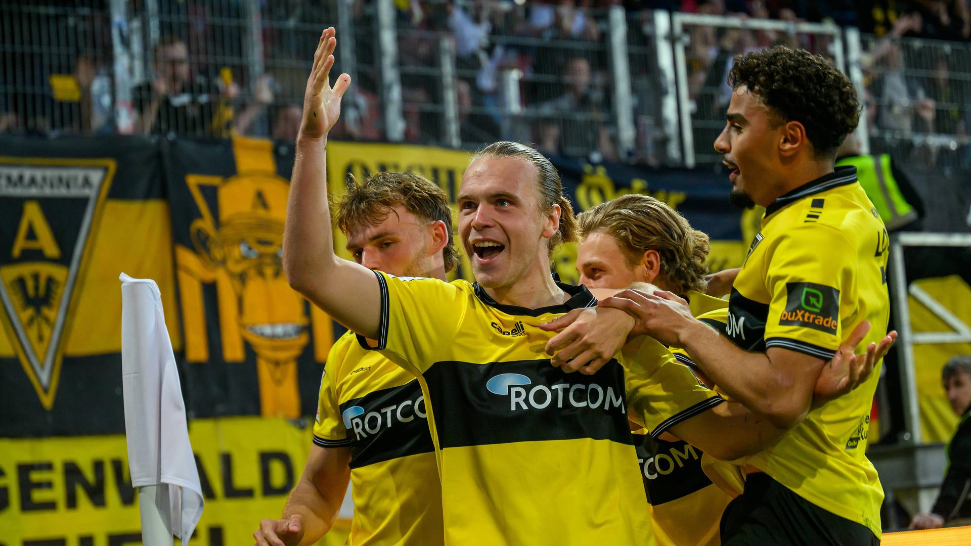 Alemannia Aachen feiert wichtige Wende in Regensburg