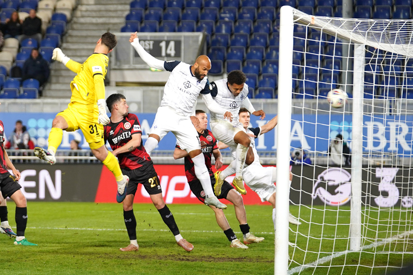 Dramatisches Remis: Mannheim kämpft sich nach 0:3 zurück