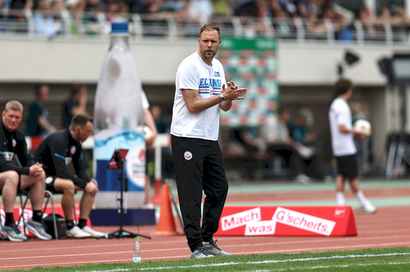 Hansa Rostock: Glaube an den Aufstieg bleibt trotz Rückschlag