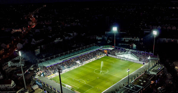 VfL Osnabrück auf Aufstiegskurs: Stadionauflagen stellen Herausforderung dar