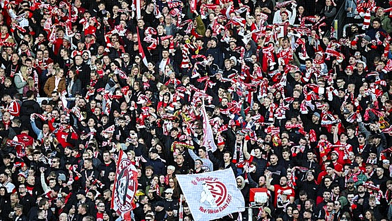 Fanprojekte für den Aufstieg: Rot-Weiss Essen im Endspurt