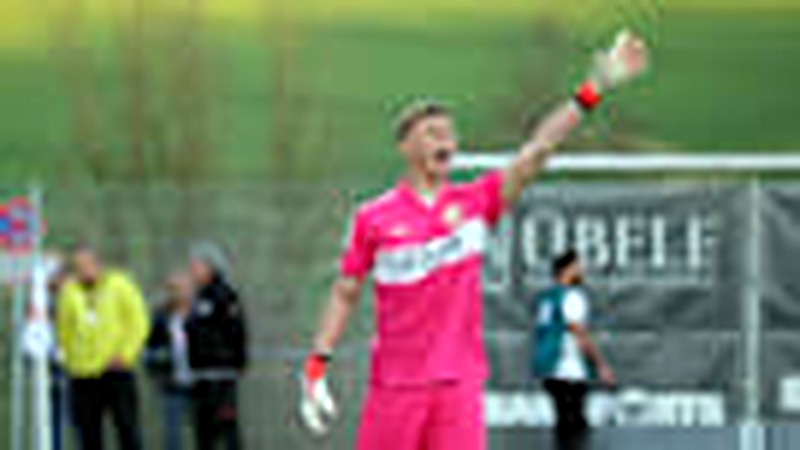 Florian Hellstern: Der aufstrebende Torhüter des VfB Stuttgart