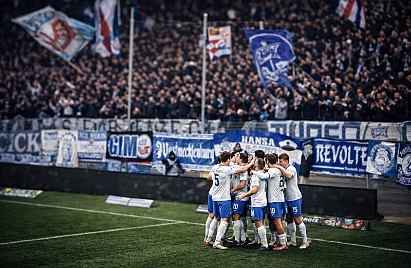 Hansa Rostock vor dem Aus: Aufstiegstraum droht zu platzen