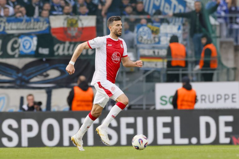 RWE verlängert mit Klaus Gjasula: Ein wichtiger Baustein bleibt erhalten