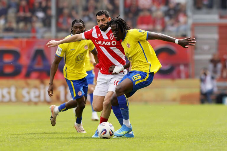 Dramatisches Duell: RWE muss sich nach Führung in Cottbus geschlagen geben