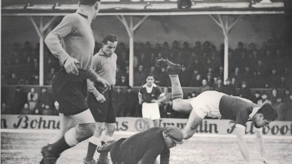 Ein außergewöhnlicher Winterabend: RWE gegen Atlético Lanús