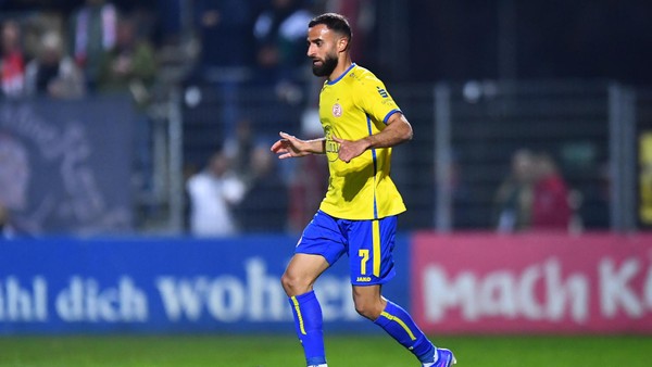 Hoffnung auf Einsatz – Ramien Safi glänzt, aber sitzt möglicherweise auf der Bank