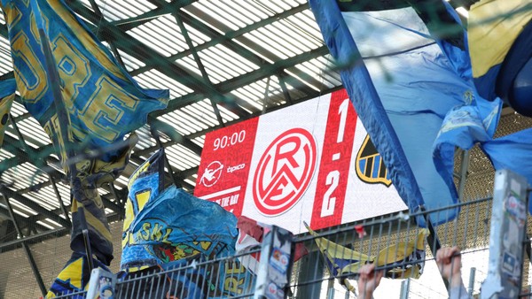 Überraschungssieg für Saarbrücken in Essen