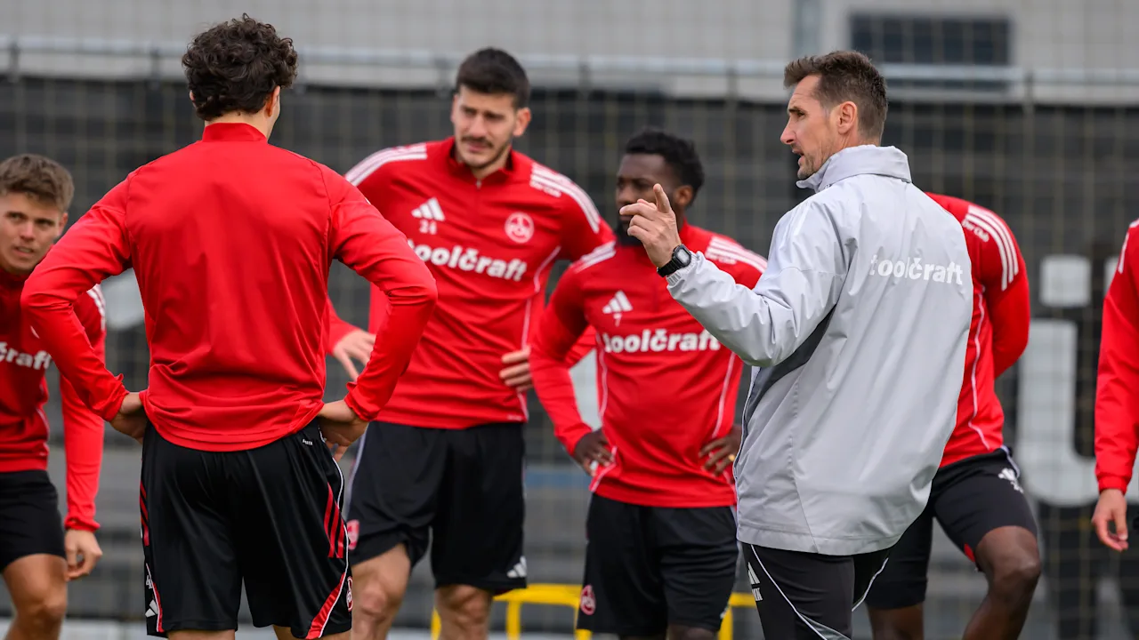 Klares Ausrufezeichen nötig: Klose fordert Entwicklung beim 1. FC Nürnberg