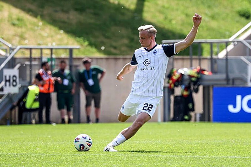 Janne Sietan verstärkt Rot-Weiss Essen im Mittelfeld