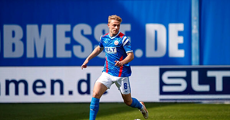 Zukunft von Cedric Harenbrock in Rostock ungewiss