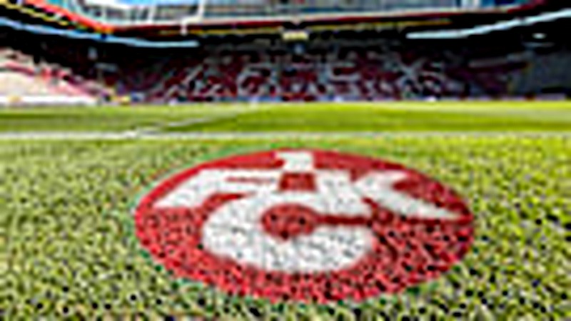 Von Saarbrücken nach Kaiserslautern: Die bewegende Geschichte einer Fußballfamilie