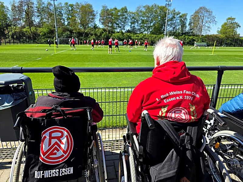 Ein unvergesslicher Tag für die Seniorinnen und Senioren von Bethesda bei Rot-Weiss Essen