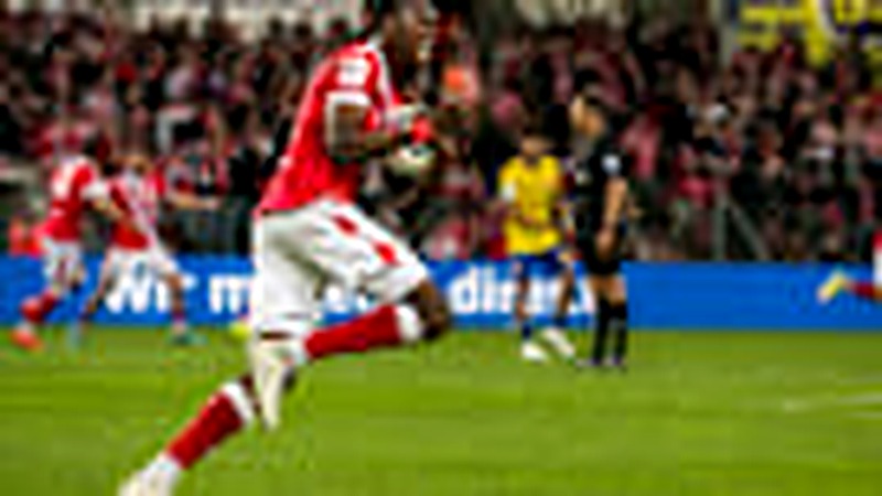 King Manu bleibt bei Energie Cottbus und geht in die 2. Bundesliga