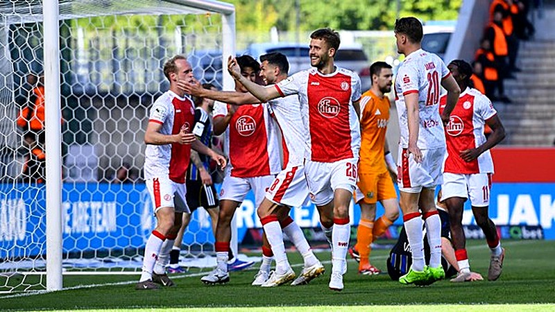 Rot-Weiss Essen kämpft um Aufstieg: Live-Übertragung des Spiels gegen VfB Stuttgart II