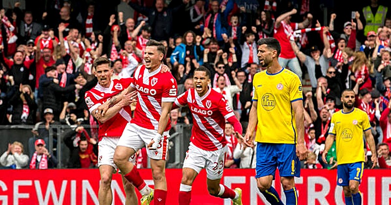 Spannender Saisonfinale: Wer steigt in die 2. Bundesliga auf?