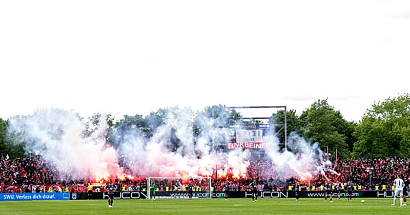 Rot-Weiss Essen feiert Last-Minute-Sieg und sichert sich Relegationsteilnahme