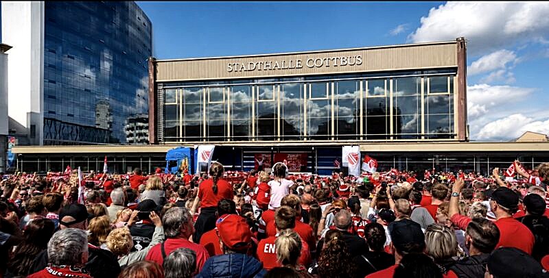 Cottbus feiert mit Leidenschaft: Aufstieg in die 2. Bundesliga