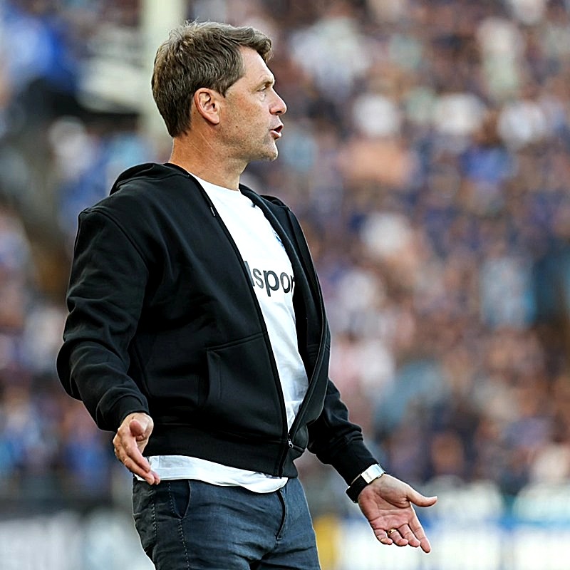 Waldhof Mannheim trennt sich nach Pokalsieg von Trainer Luc Holtz
