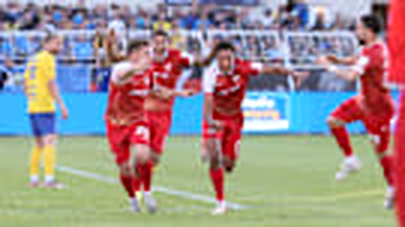 Würzburgs Kopfballtor bringt Lok Leipzig in Bedrängnis