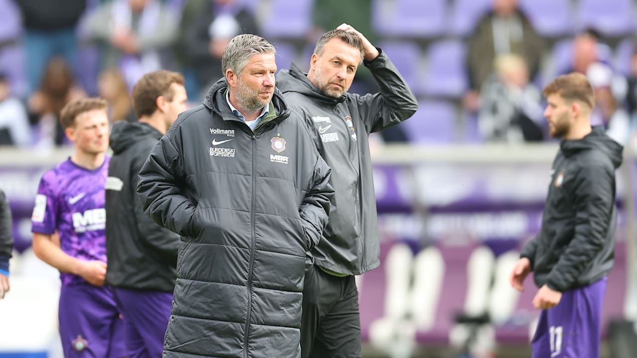 Aue im Umbruch: Trainerentlassungen und Rücktritt des Sportchefs