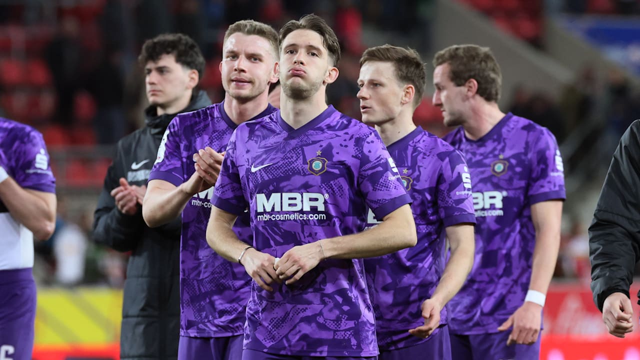 Abstiegsgespenst umschwebt den FC Erzgebirge Aue: Ein weiterer Rückschlag