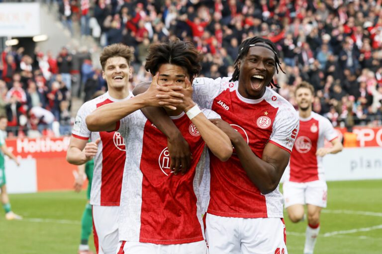 "Revier-Duell in Essen: RWE empfängt den MSV Duisburg im Stadion an der Hafenstraße"