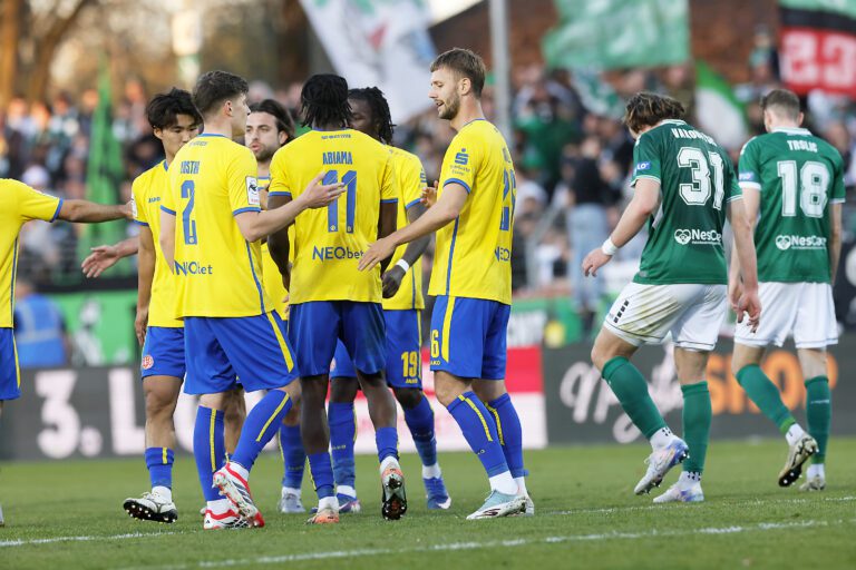 RWE bleibt auf Aufstiegskurs: Sechster Sieg in Serie gegen Schweinfurt